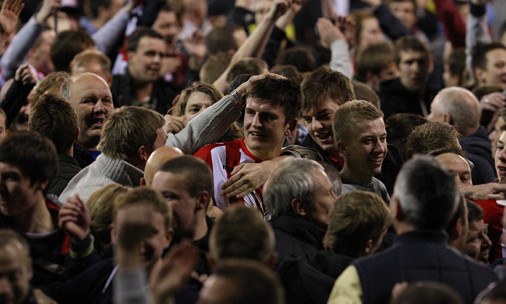 并经过联赛 并经过联赛